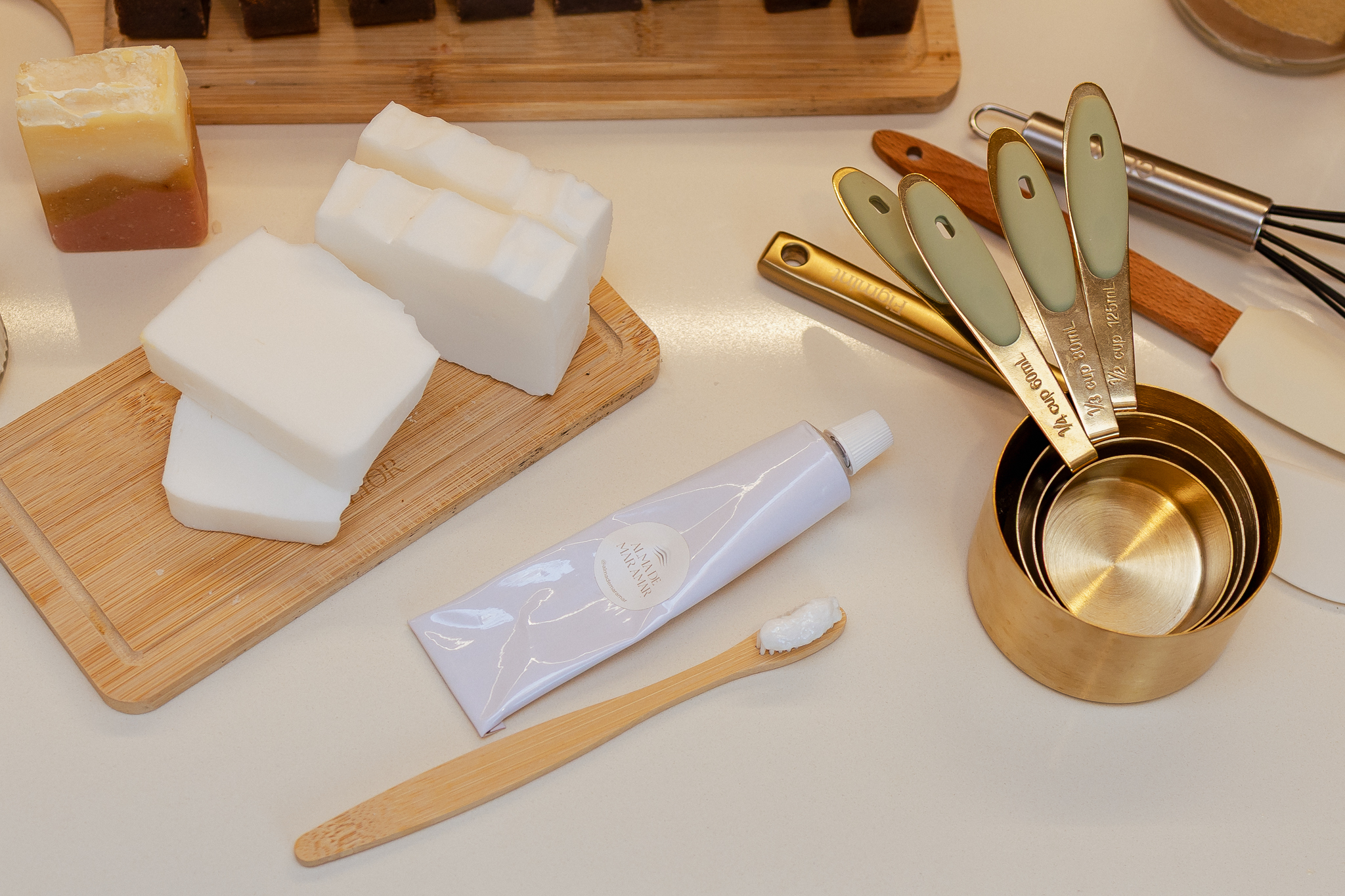 Sara e Pri na cozinha